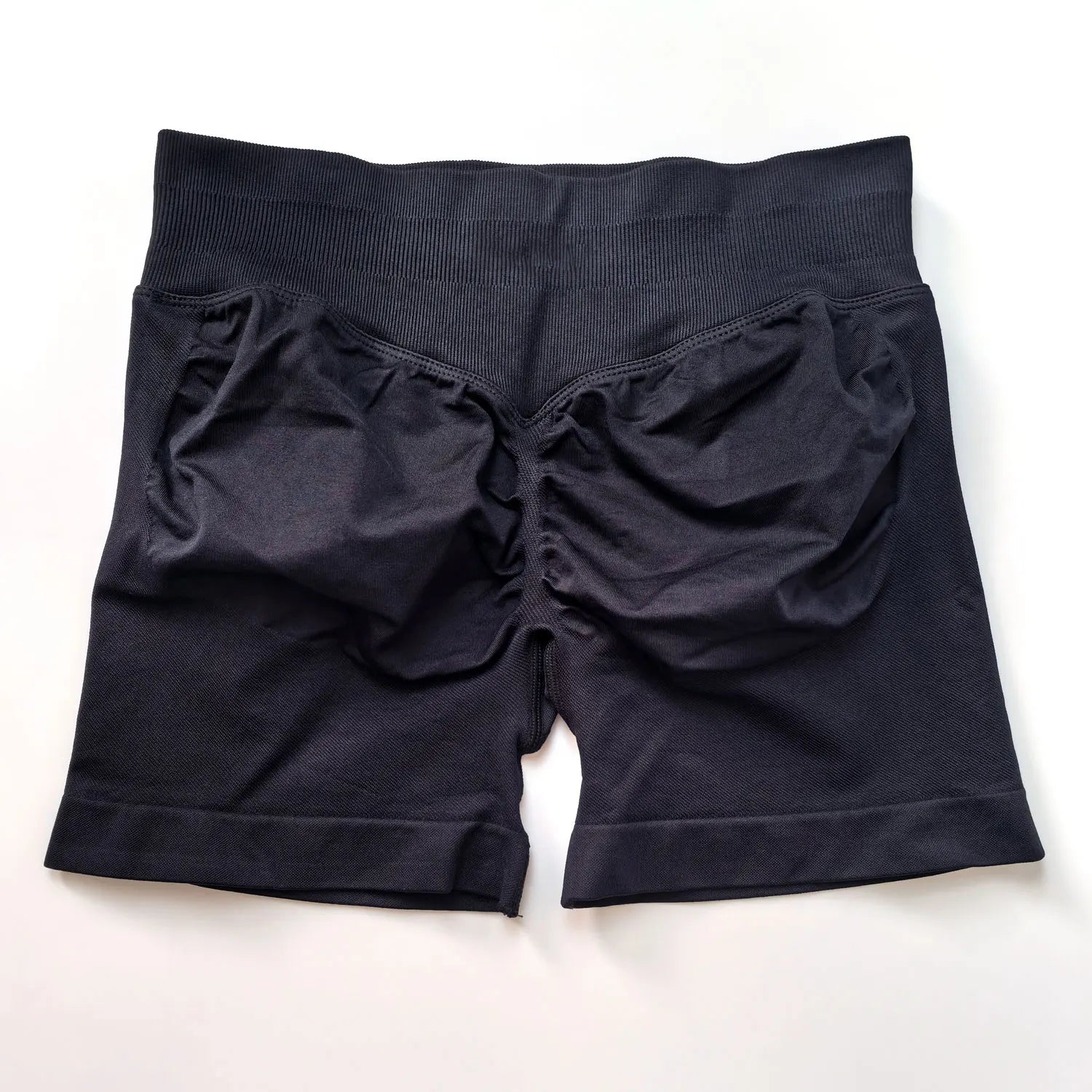NCLAGEN seamless 4.5-inch gym shorts for women with scrunch butt design, ideal for running, yoga, and fitness workouts