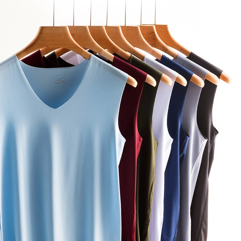 Silk men's sleeveless tank top, seamless sports vest with plain design, ideal for casual summer wear and gym workouts.